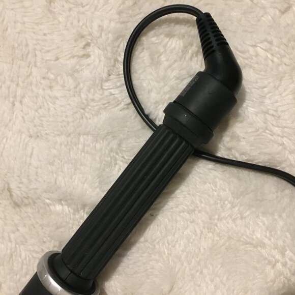 BabyByliss Pro Ceramic Black Hair Curling Iron - Picture 9 of 11